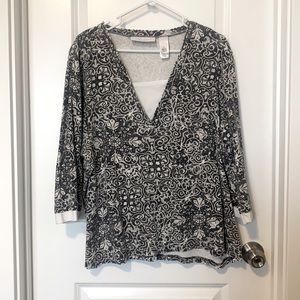 LAST CHANCE - First Issue a Liz Claiborne Company Grey Damask Cotton Top